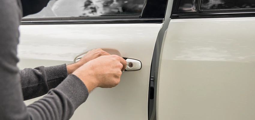 Unlock Car Door Service in Roselle Park, NJ